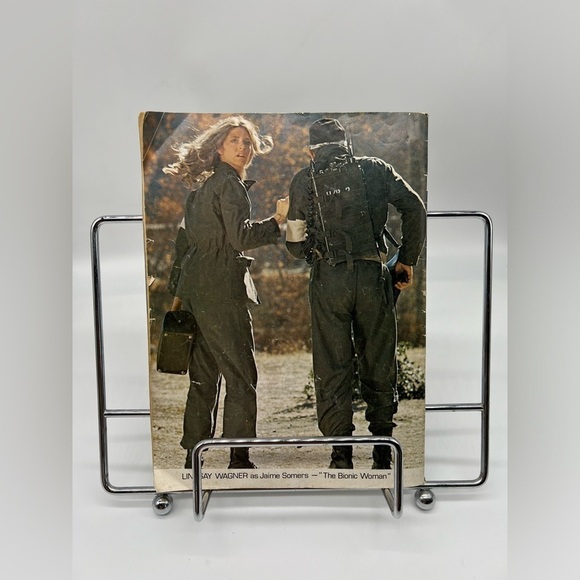 Starlog Magazine premiere issue 1976 Star Trek Cover - Picture 2 of 15